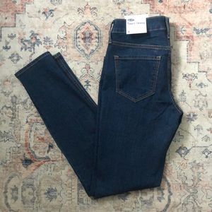 Old Navy Super Skinny Jeans